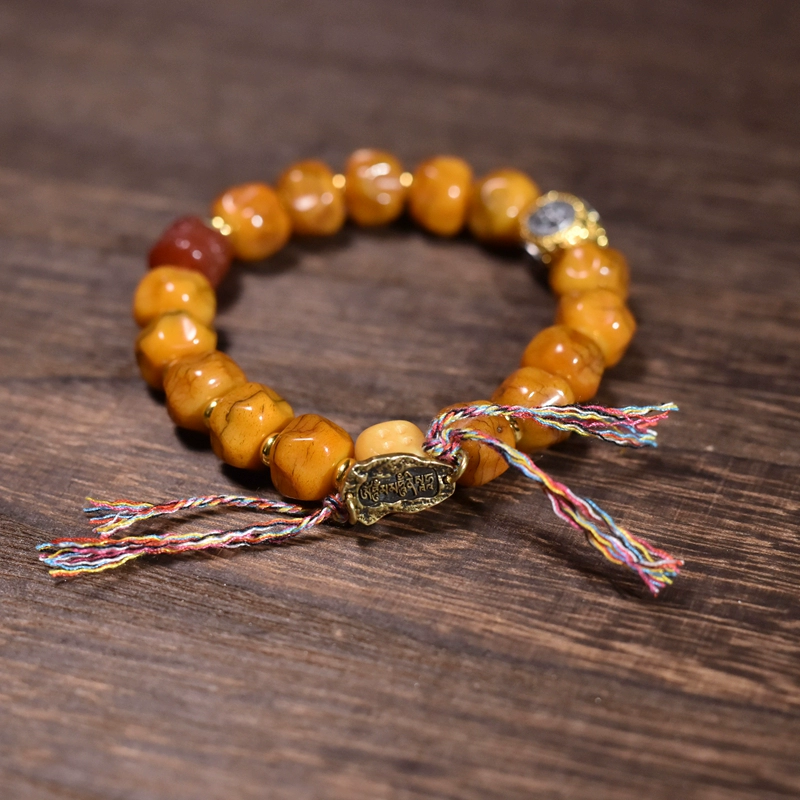 Tibetan Yak Bone Bracelet – Hand-Carved Bodhi Seed Style Beads for Men and Women