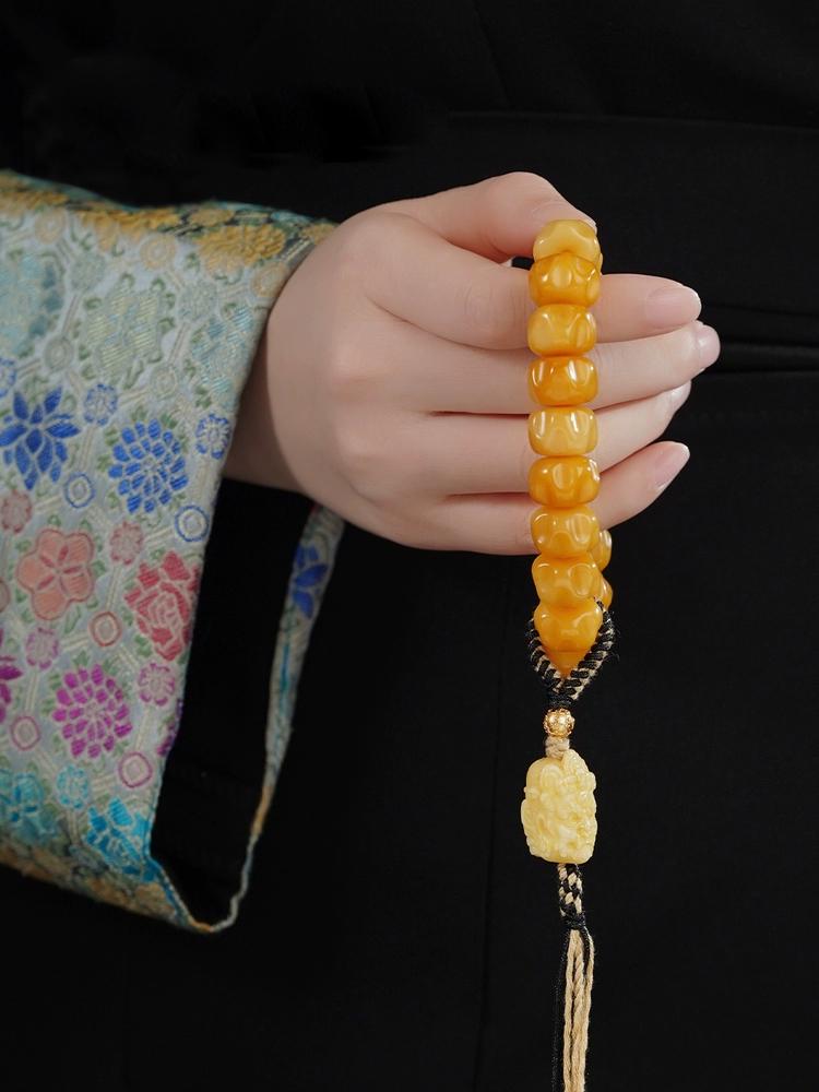 Tibetan Yak Bone Bracelet with Six-Word Mantra Bead – Handmade Buddhist Mala for Men