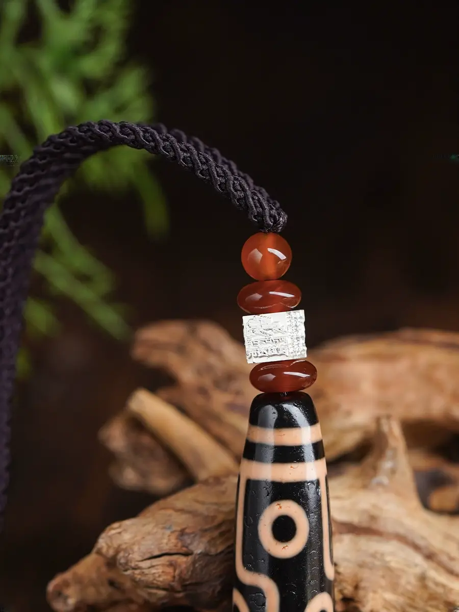 Potala Palace Nine-Eye Dzi Bead Pendant – Tibetan Lucky Amulet Necklace with Agate & Coconut Bead Accents, Unisex Adjustable Cord