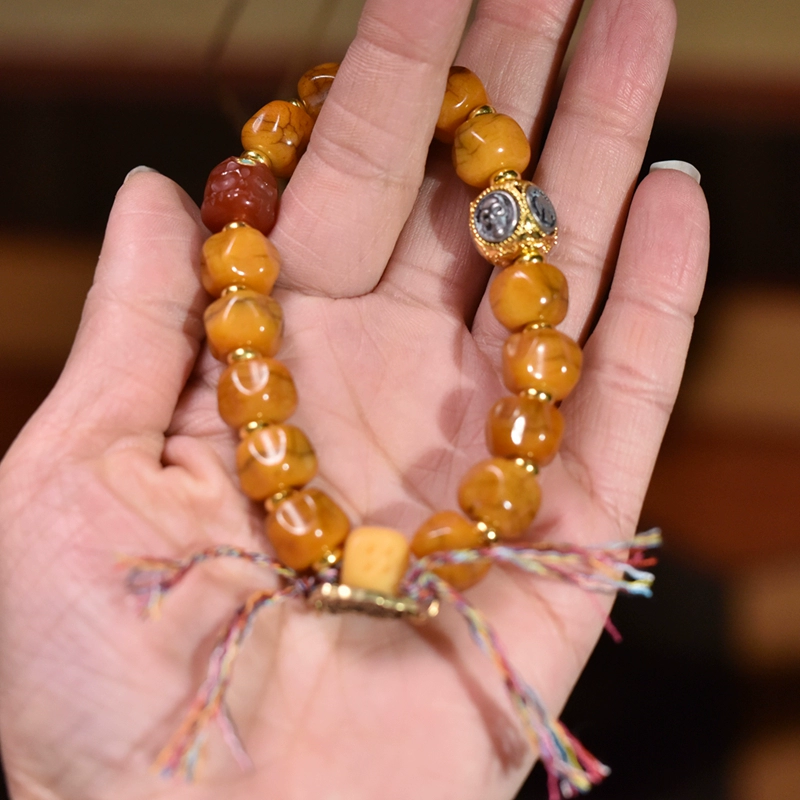 Tibetan Yak Bone Bracelet – Hand-Carved Bodhi Seed Style Beads for Men and Women